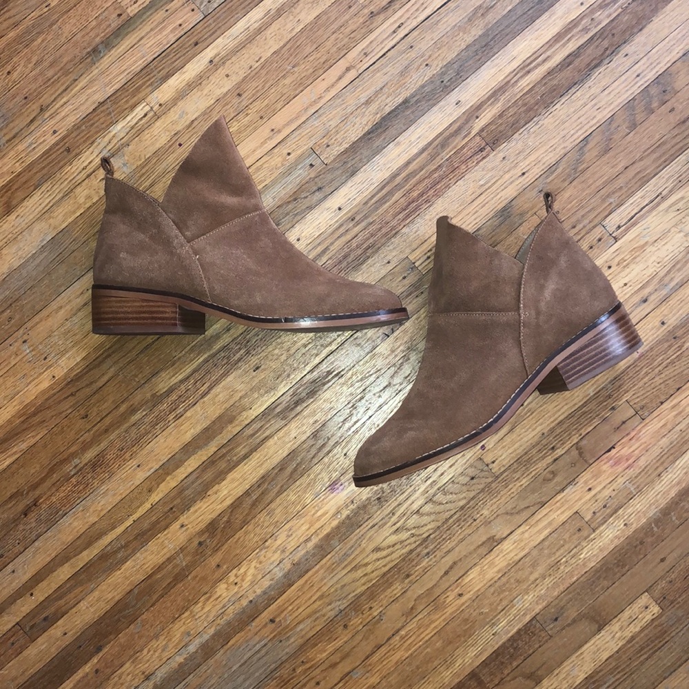 Nine West booties